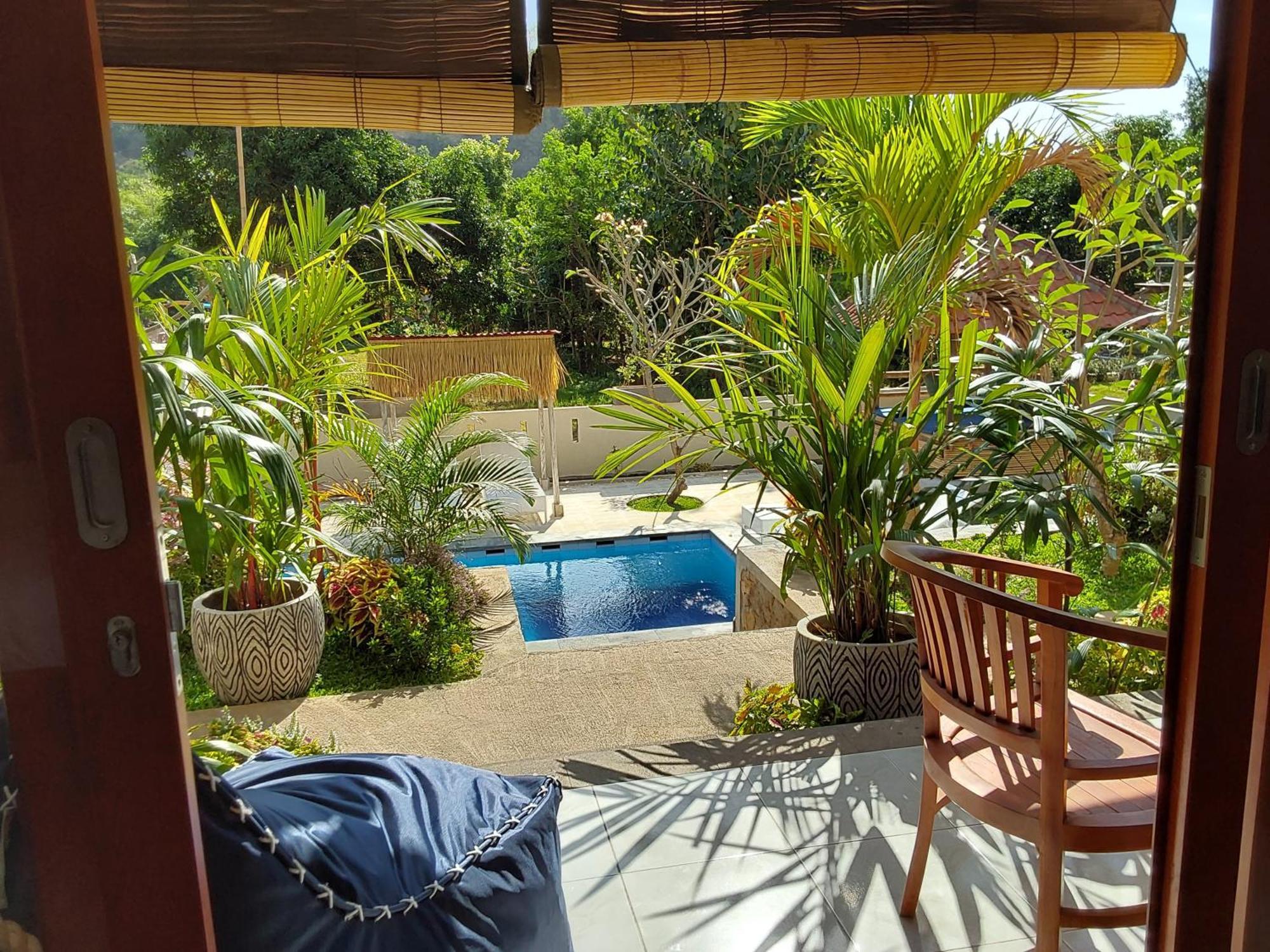 Okaoki Homestay Amed Exterior foto